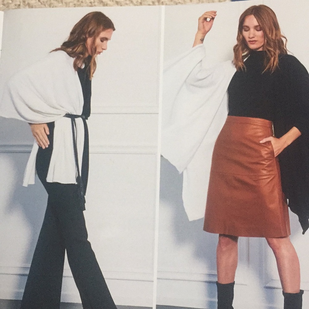 Donni Charm Wondercape